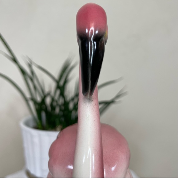 Vintage 1950s MCM Ceramic Standing Pink Flamingo Planter Figurine - Picture 5 of 16
